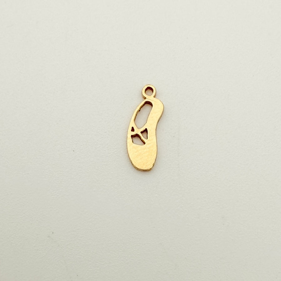 ballet slipper charm, gold-filled charm, sterling silver charm, permanent jewelry, charm bar, wholesale charms, essbe jewelry supply,