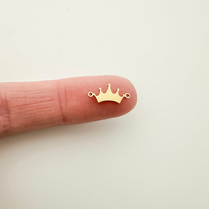 permanent jewelry supplies, essbe, essbe jewelry supply, charm, jewelry charms, gold filled necklace charm, gold filled bracelet charm, wholesale jewelry charms,  gold filled crown charm, gold filled crown connector