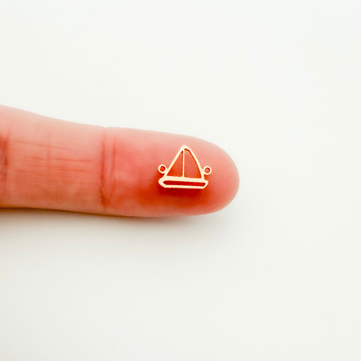 Sailboat Connector