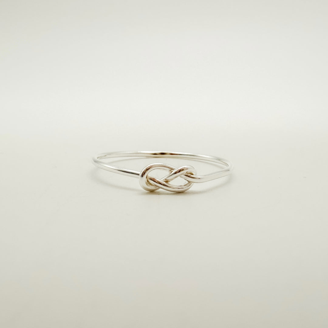 essbe jewelry supply, stacking ring, gold filled ring, infinity knot stacking ring, infinity knot ring, wholesale rings, sterling silver rings