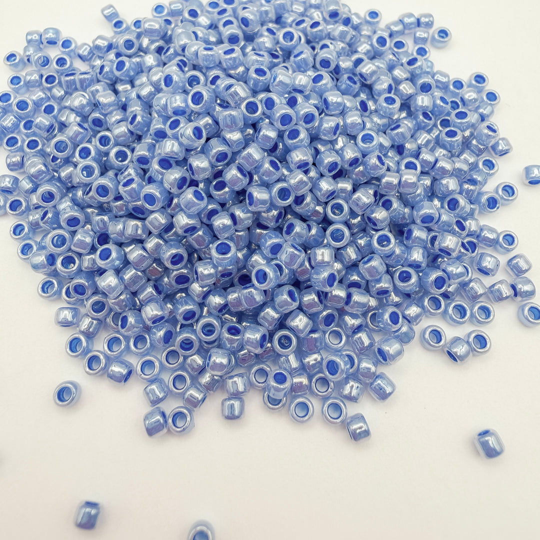 TOHO Round Seed Beads 8/10