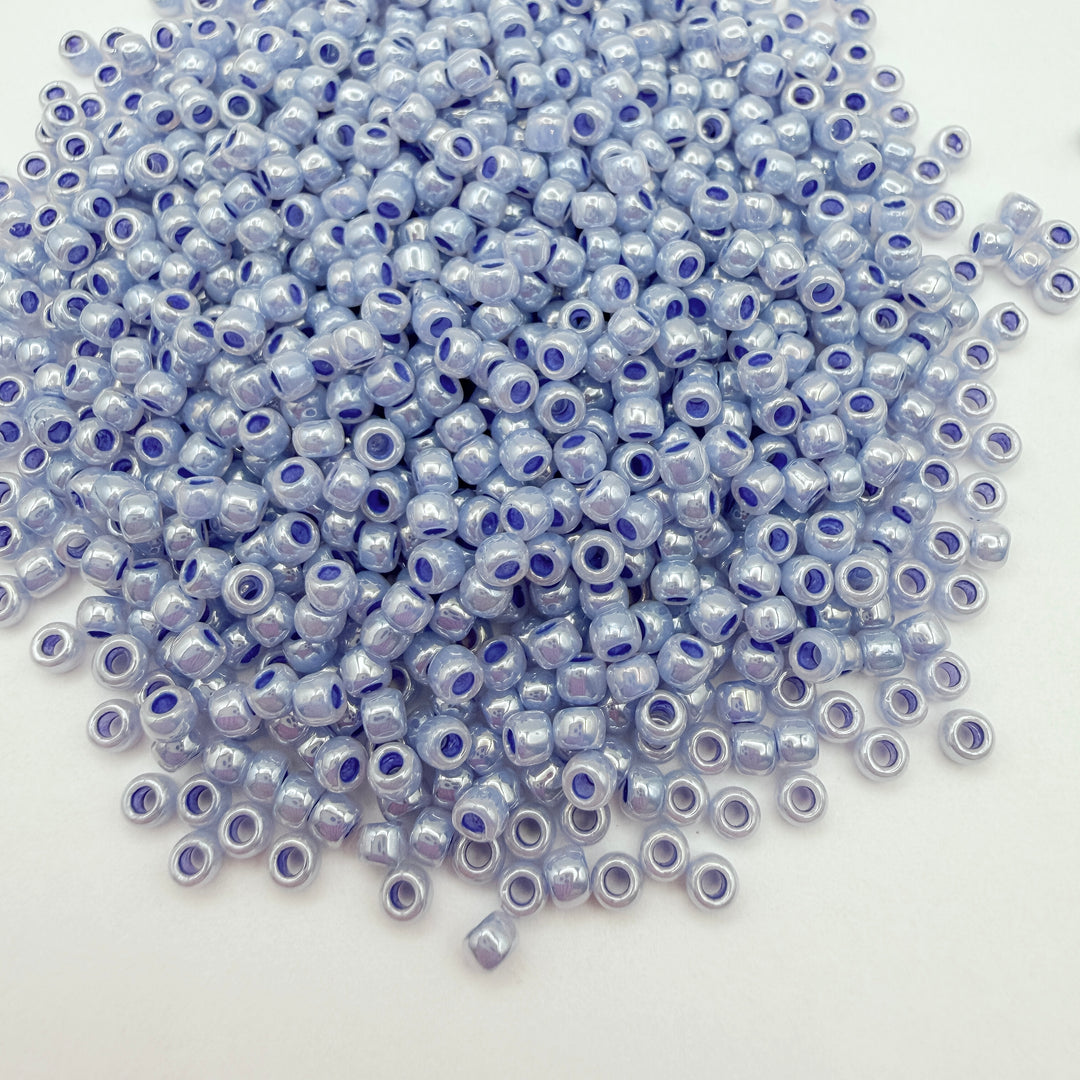 TOHO Round Seed Beads 8/10