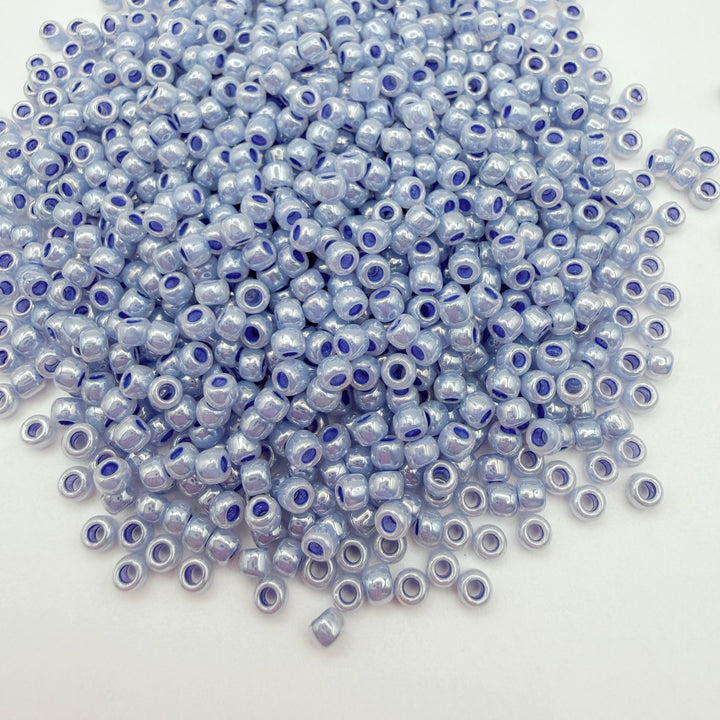 TOHO Round Seed Beads 8/10