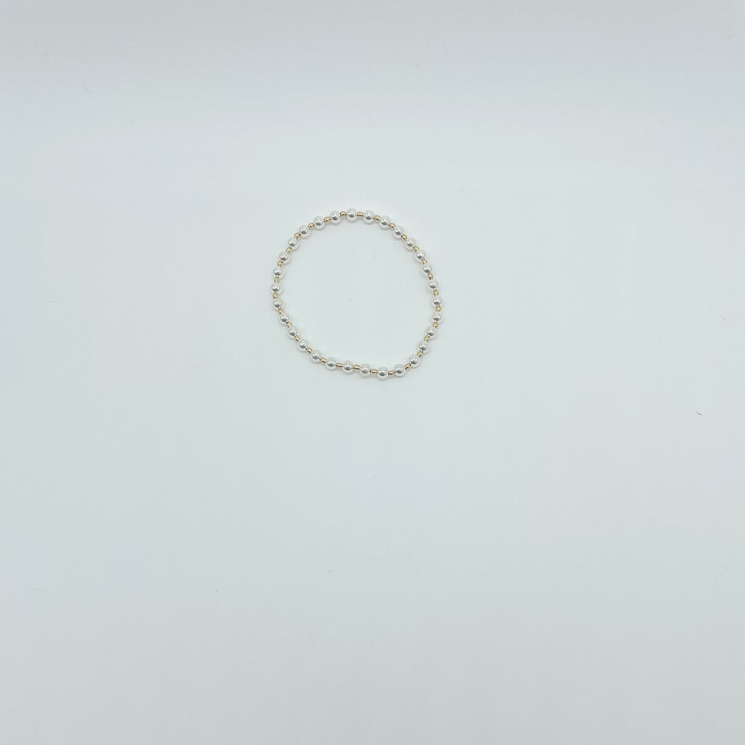 Alternating Bead Size Bracelet