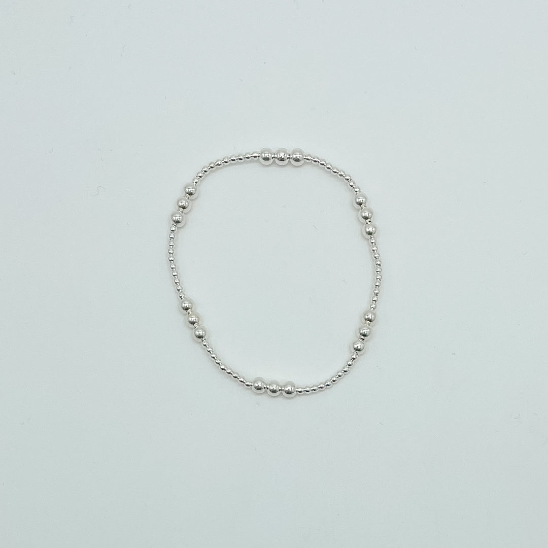 Patterned Round Bead Bracelet