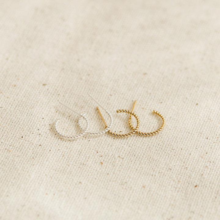 Twisted Rope Huggies