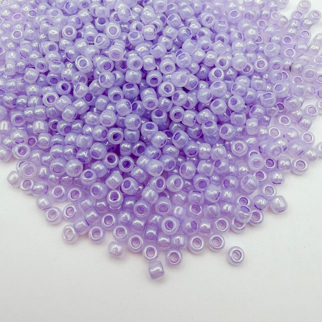 TOHO Round Seed Beads 8/10