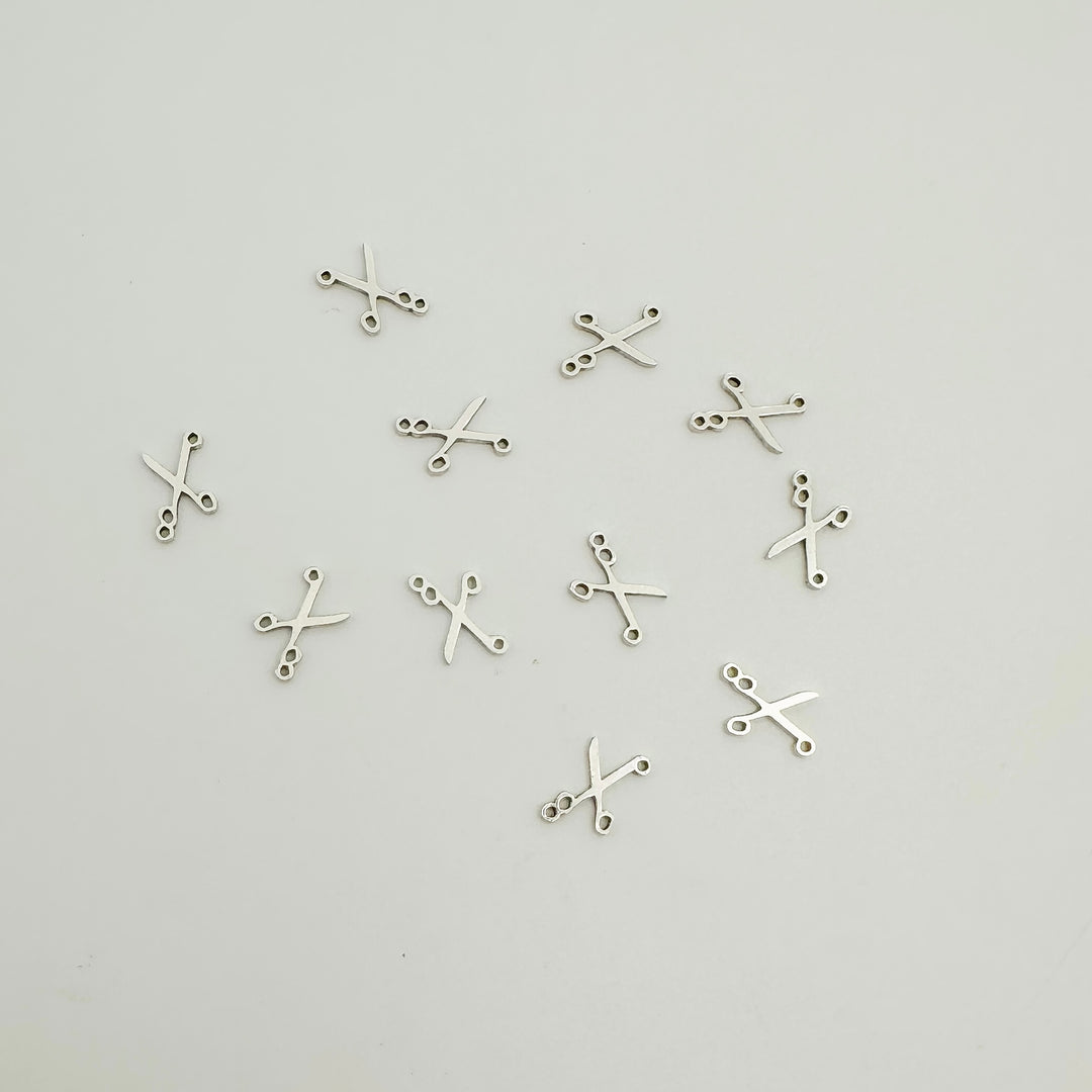 gold filled scissors connector, gold filled connectors, permanent jewelry connectors, essbe jewelry supply, permanent jewelry supplier, scissors charm, scissors connector, sterling silver scissors charm